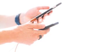 スマートフォンゲームアプリ決勝大会の映像配信業務~カメラアシスタントとして参加
