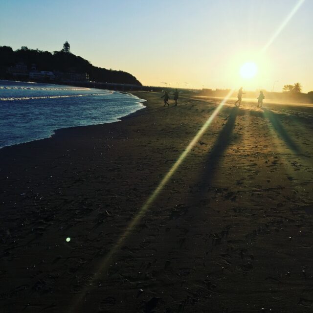 強い光源によって作り出されるハレーション・ゴーストを避ける方法『ハレ切り』について