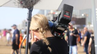 バラエティ番組のENGロケ撮影にCAとして参加~機材管理やカメラマンのサポートを担当