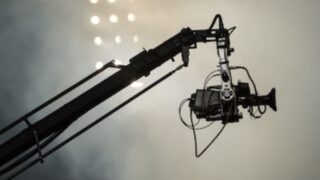 ライブハウスでのコンサートの生配信業務にCAとして参加~クレーンカメラのセッティングを担当