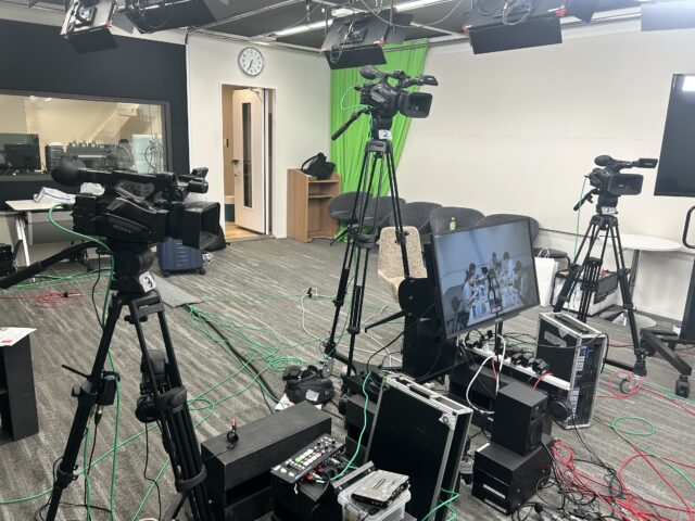 新作スマートフォンのPR生配信にカメラマンとして参加〜画作りの大切さを実感