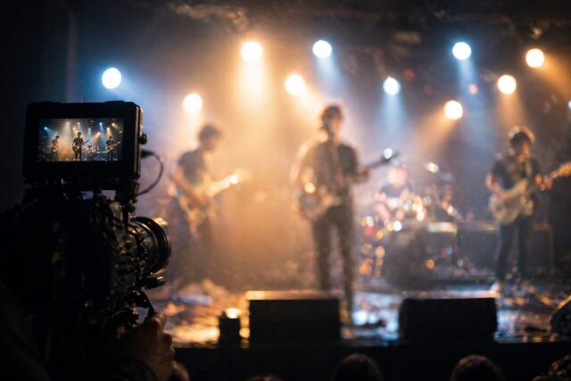 バンド系アーティストのライブの収録業務にCAとして参加〜フォローフォーカスを「あえて使わない」という選択について