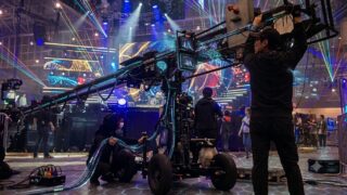 ライブコンサートの現場にCAとして参加〜クレーンカメラのアシスタントを初体験！タスクの多さと判断の早さを痛感
