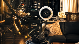 映画の撮影現場に撮影助手（サード）として参加〜「先回り」の動きと腰袋の中身が現場のスピードを決める